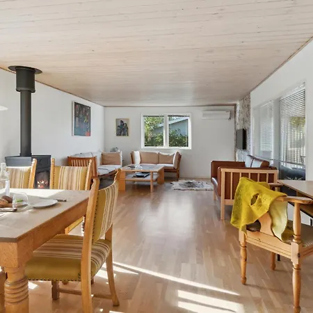 Gorgeous In With Wifi